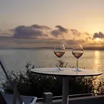 White Rocks Kefalonia Hotel 4*