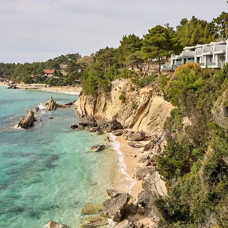 White Rocks Kefalonia Hotell 4*