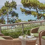 Hotel White Rocks Kefalonia 4*