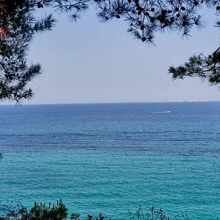 White Rocks Kefalonia 4* Lassi (Kefalonia)