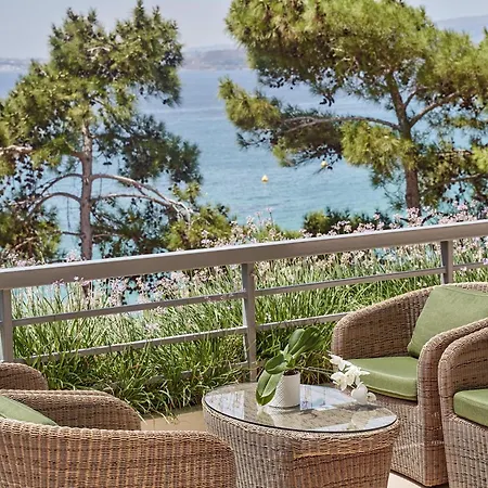 酒店 White Rocks Kefalonia 4*