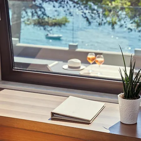 White Rocks Kefalonia Hotell