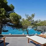 White Rocks Kefalonia Lassi (Kefalonia)