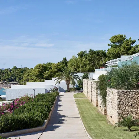 ホテル White Rocks Kefalonia ラッシ