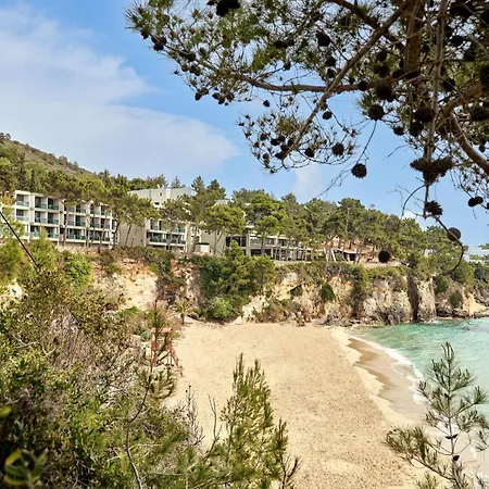 White Rocks Kefalonia 4*