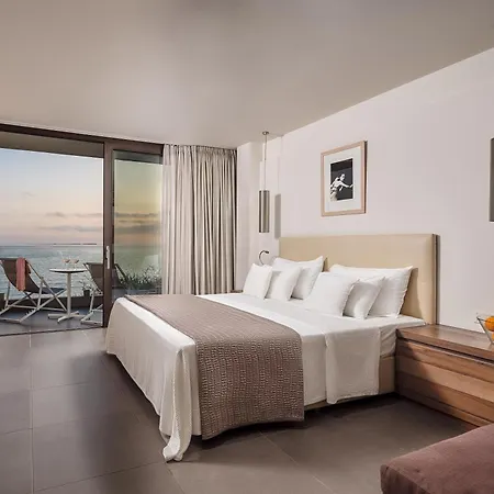 White Rocks Kefalonia ホテル ラッシ