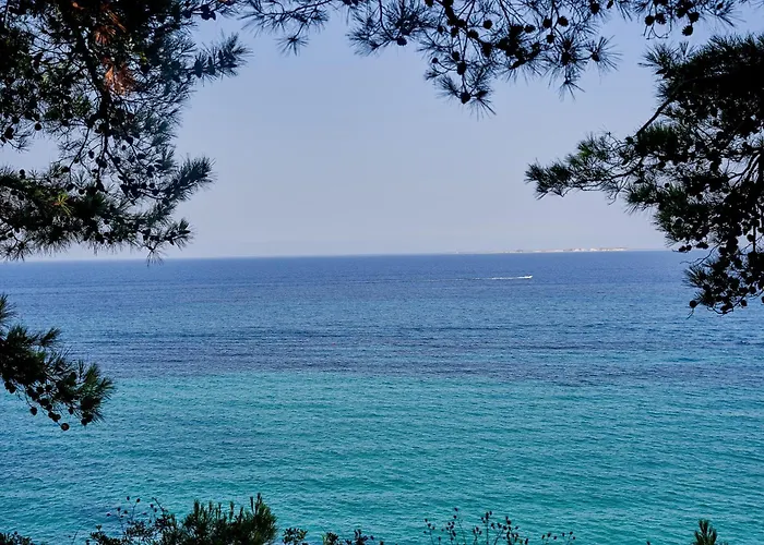 White Rocks Kefalonia 4* Lassi (Kefalonia)