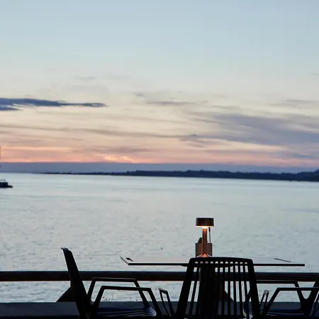 White Rocks Kefalonia 4*