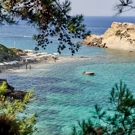 Hotel White Rocks Kefalonia 4*