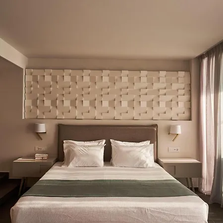 Hotel White Rocks Kefalonia 4*